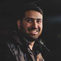 علیرضا مومنی قمصری